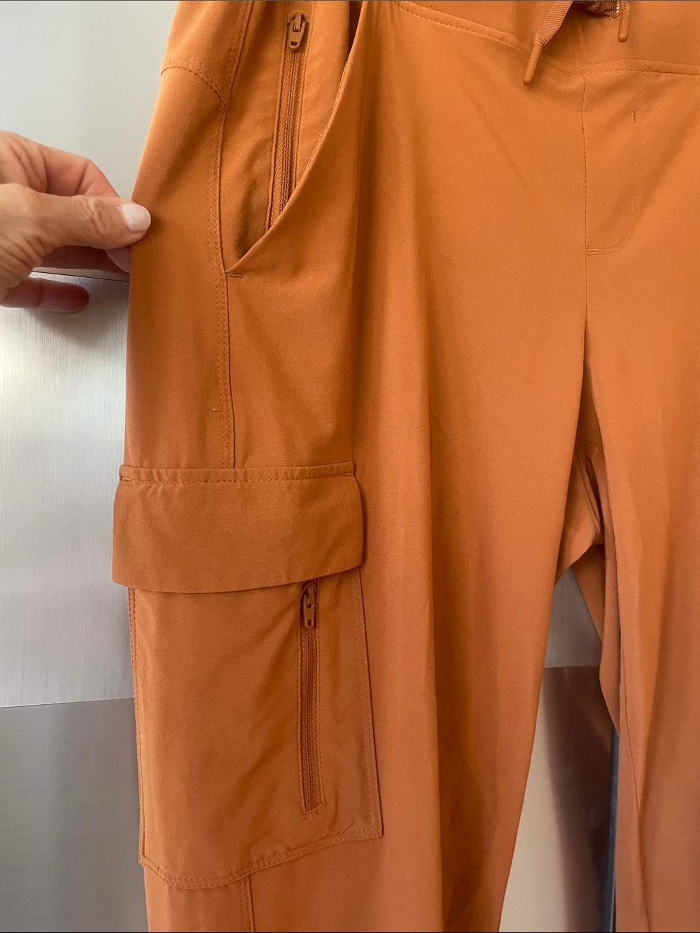 Perfect travel pant. All in Motion jogger Size Small